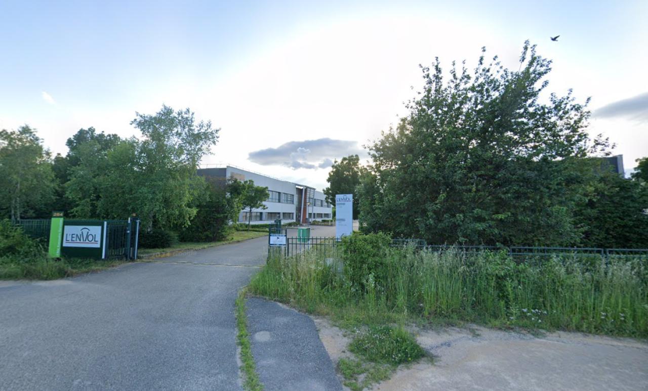 Bureau Saint-Priest 2000m² Location bureau Saint-Priest Rhône OLBUR2108965 3